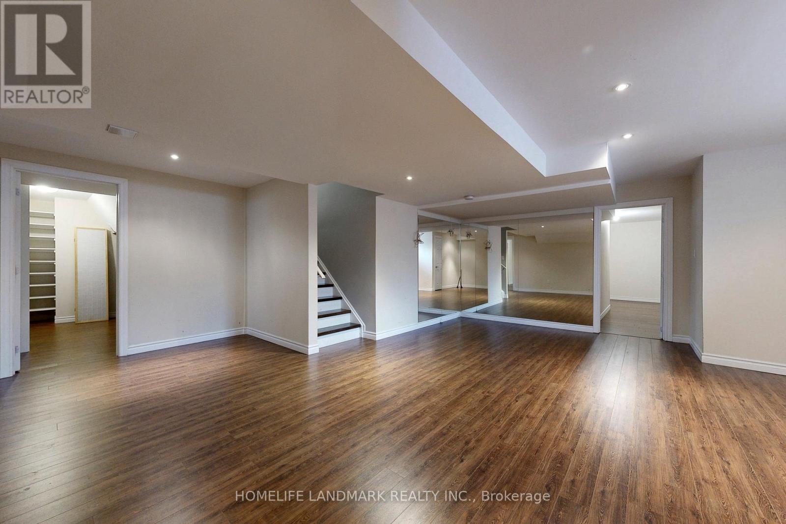 Photo 36 of 56 William Bartlett Drive, Markham ON