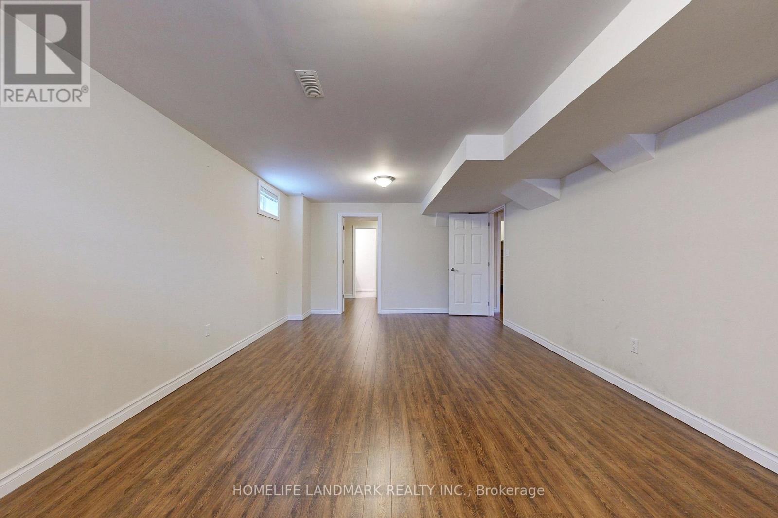Photo 41 of 56 William Bartlett Drive, Markham ON