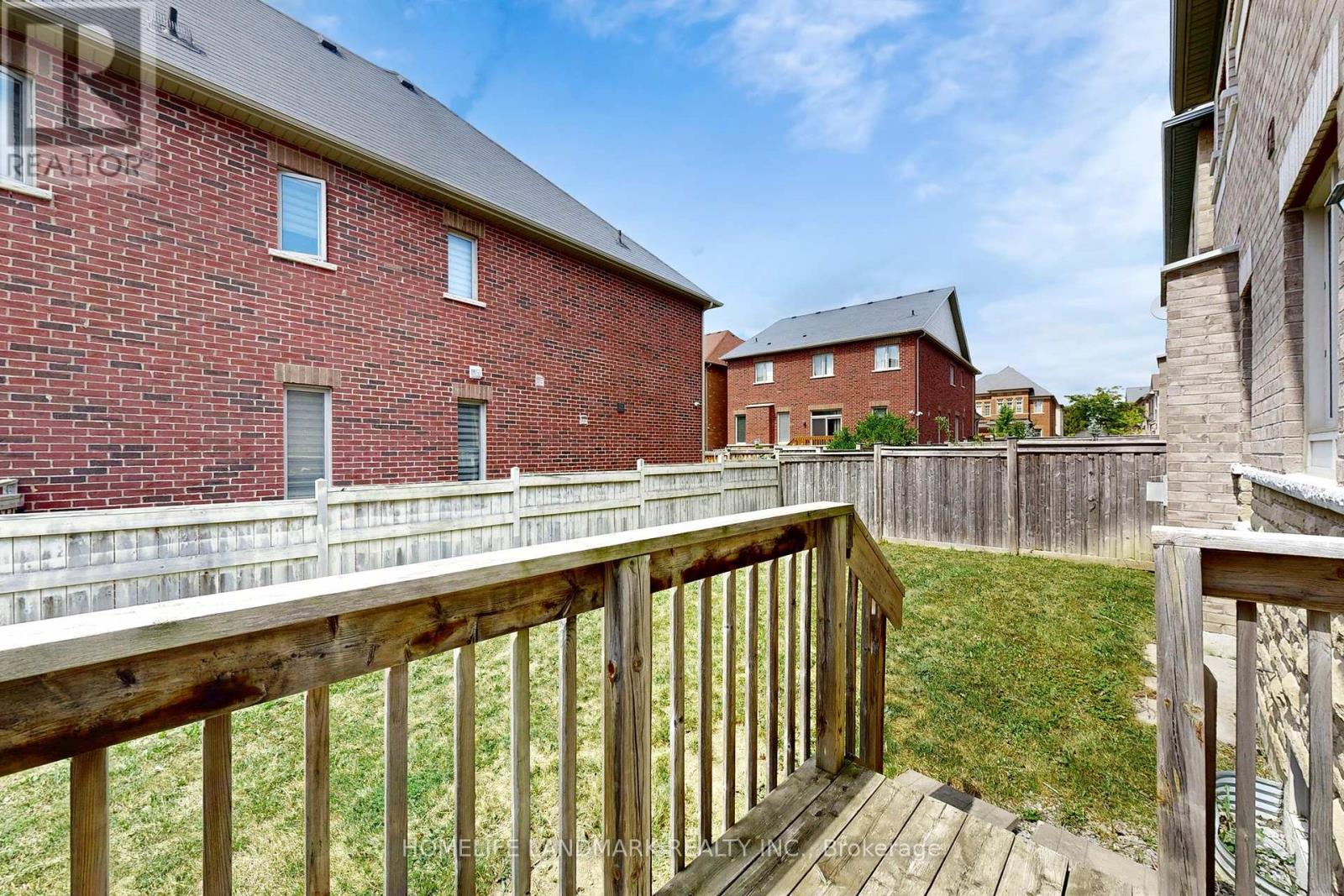 Photo 48 of 56 William Bartlett Drive, Markham ON