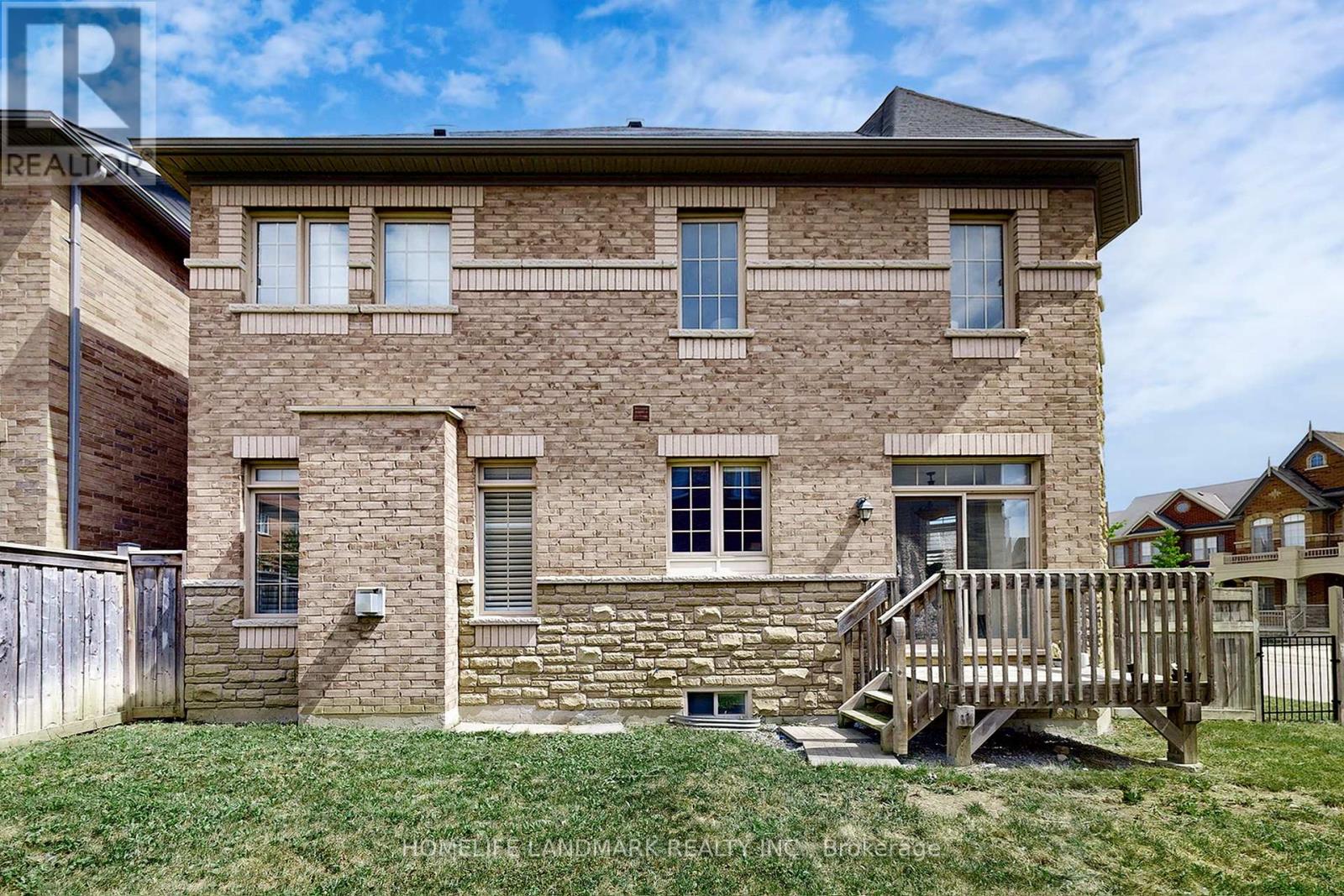 Photo 49 of 56 William Bartlett Drive, Markham ON