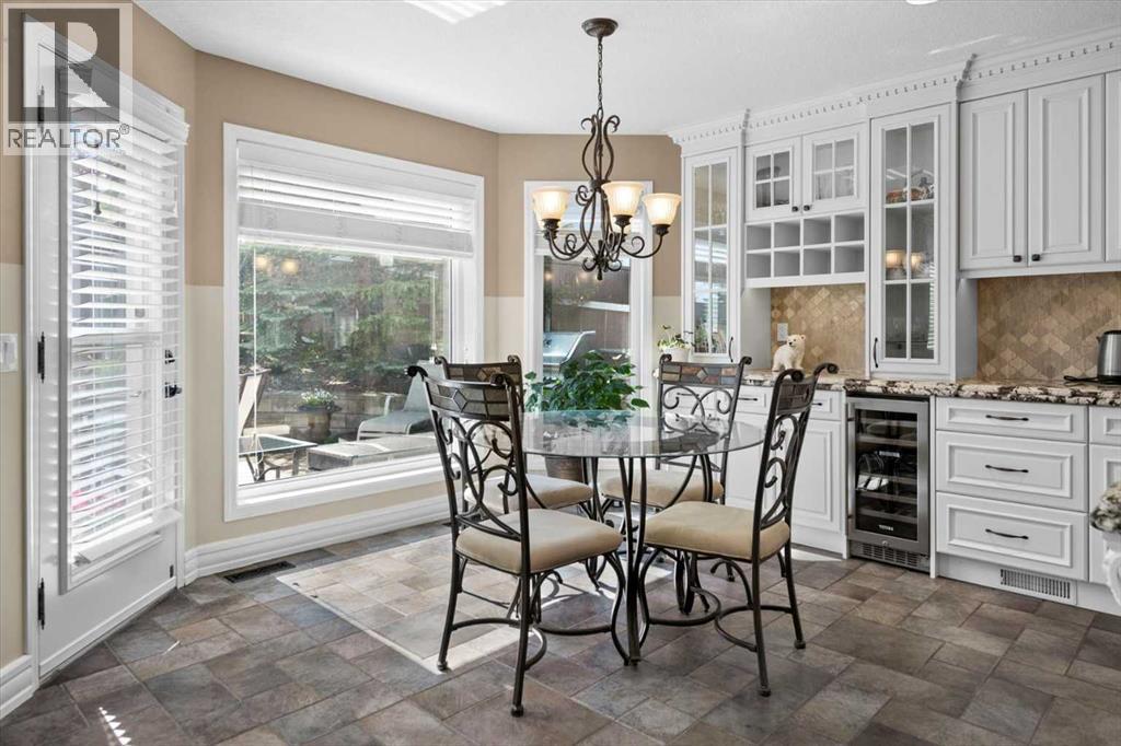 Single Family House for Sale in  Edgebrook Drive NW Edgemont Calgary 