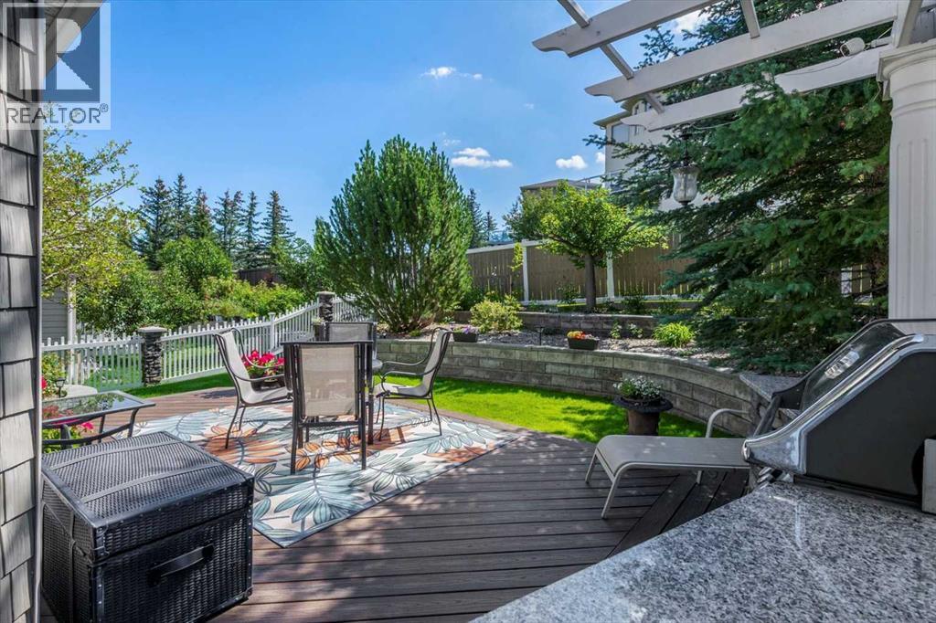 Single Family House for Sale in  Edgebrook Drive NW Edgemont Calgary 