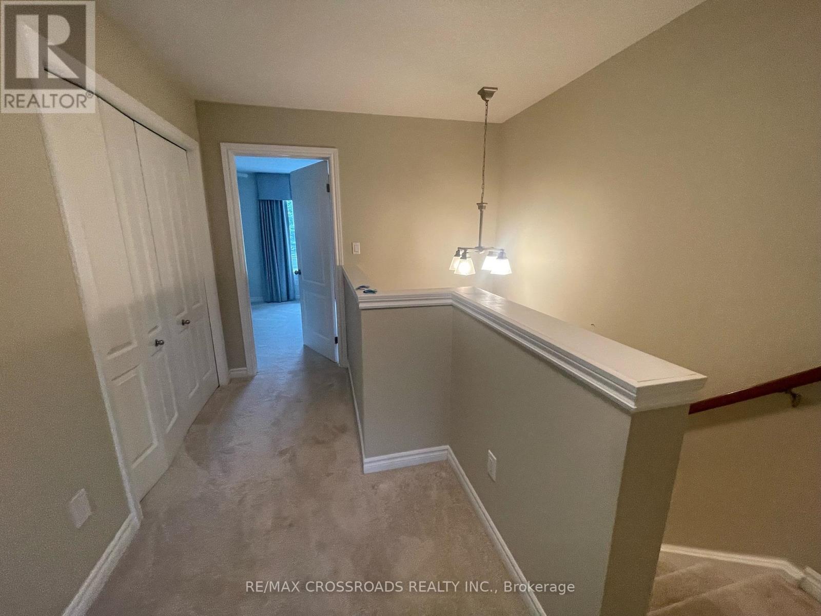Photo 13 of 60 165 Terraview Crescent, Guelph ON