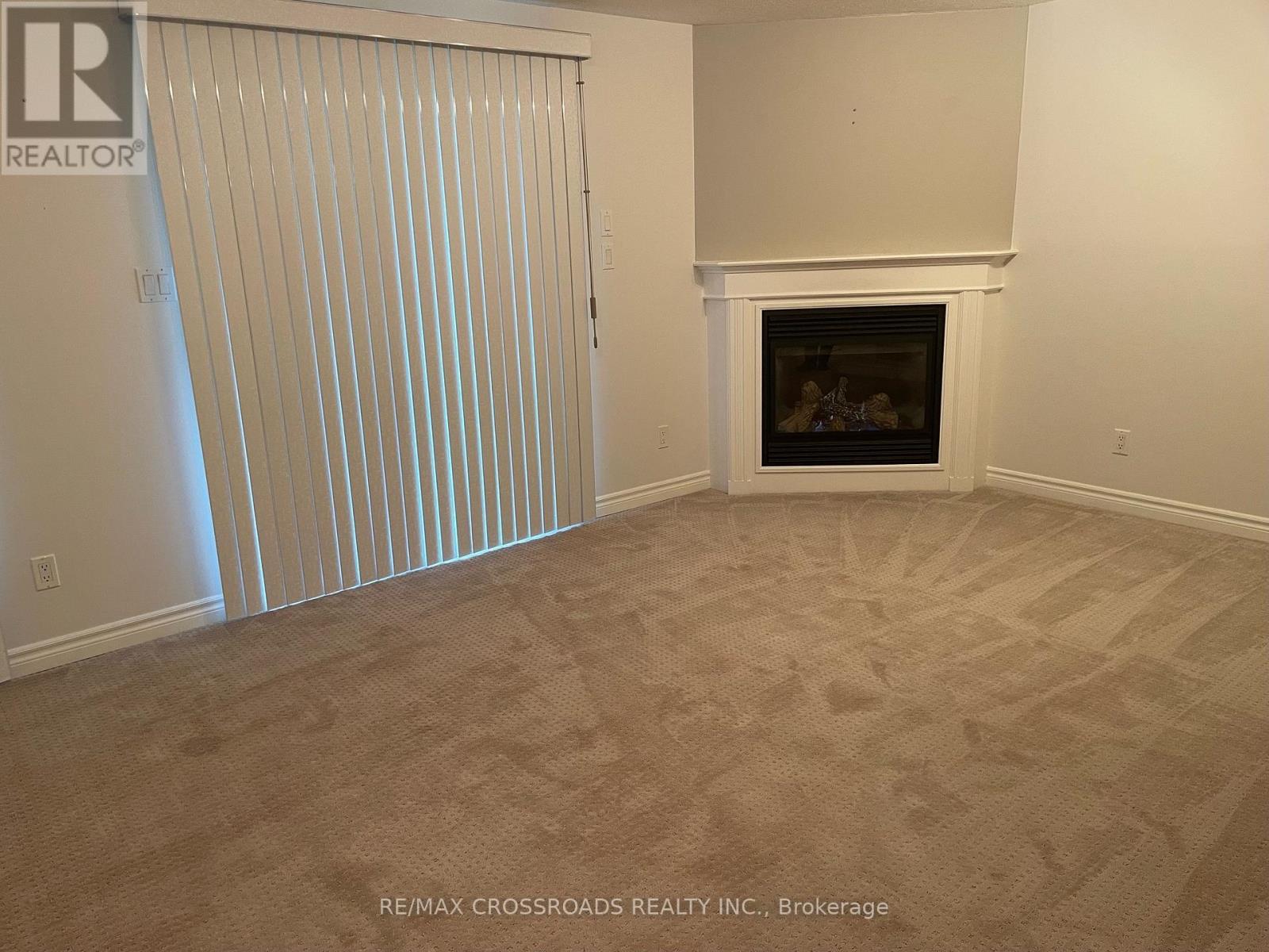 Photo 21 of 60 165 Terraview Crescent, Guelph ON