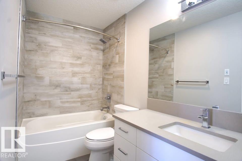 Photo 3 of 202 10736 116 St Nw, Edmonton AB