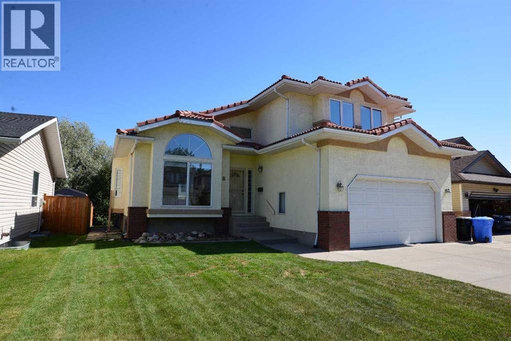 Single Family House for Sale in  Edgebrook Close NW Edgemont Calgary 