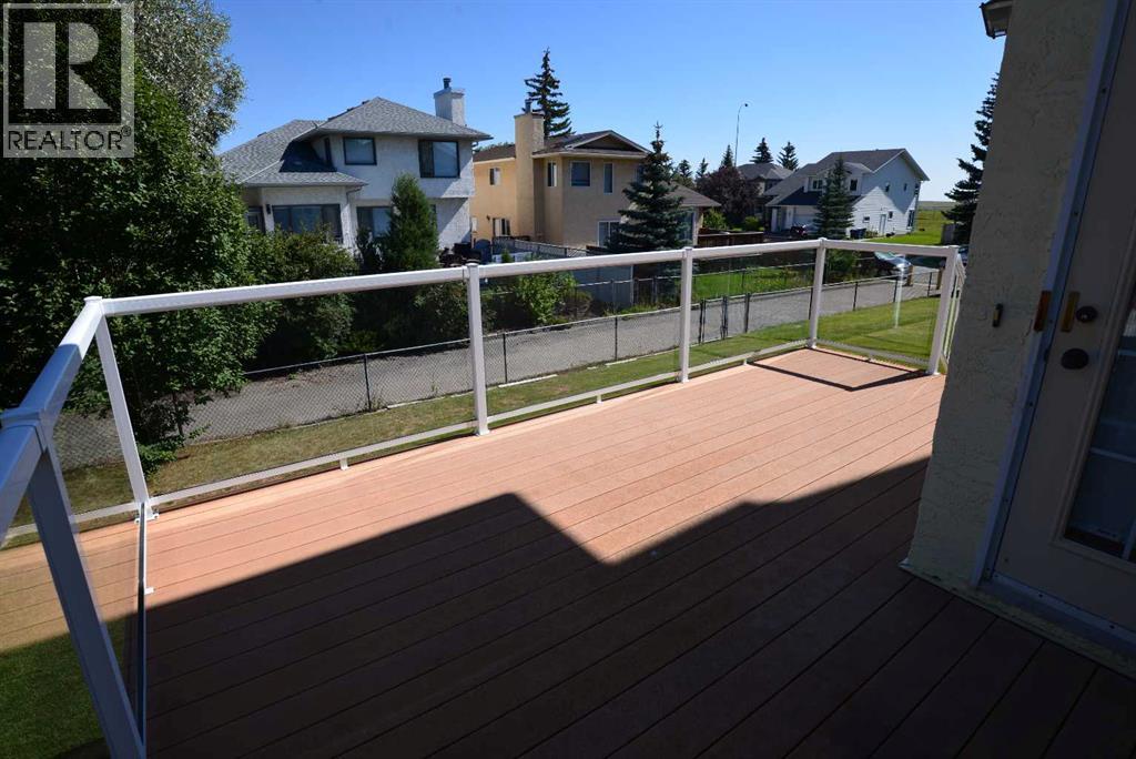 Single Family House for Sale in  Edgebrook Close NW Edgemont Calgary 
