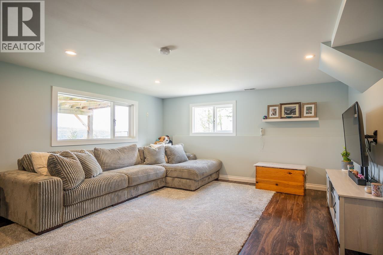 6326 SPURAWAY DRIVE, Forest Grove