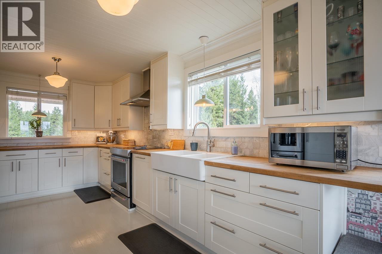 6326 SPURAWAY DRIVE, Forest Grove