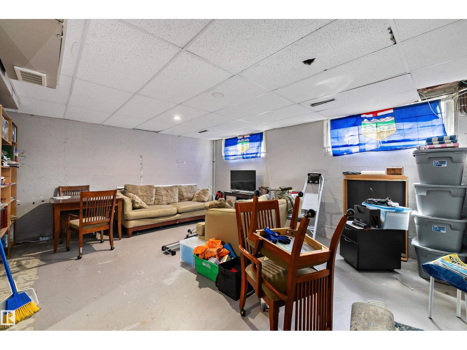 Photo 17 of 11540 123 St Nw, Edmonton AB