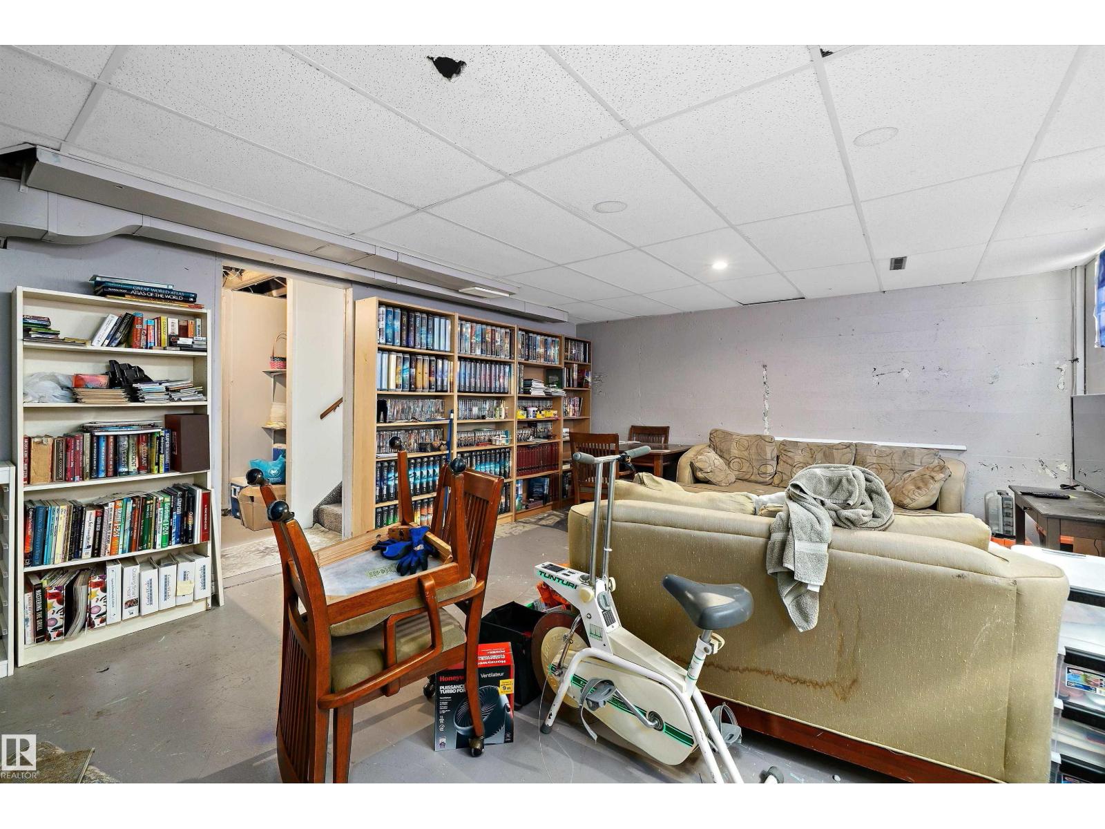 Photo 19 of 11540 123 St Nw, Edmonton AB