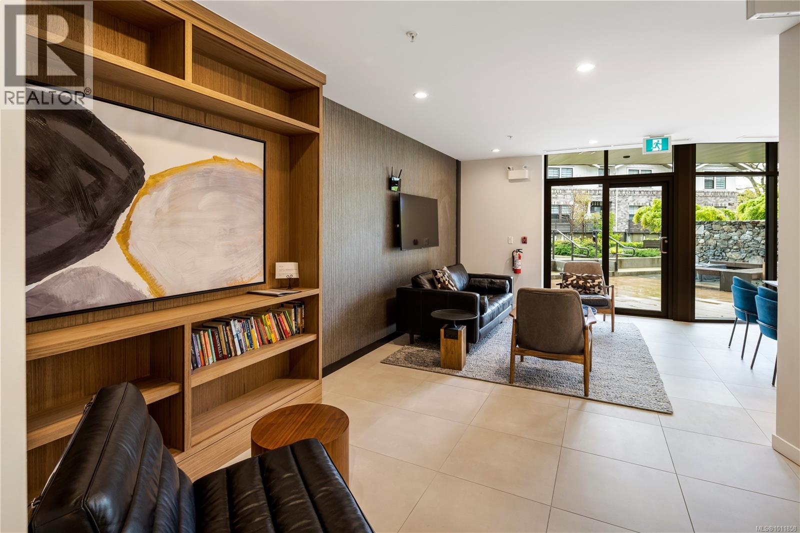 Single Family House for Sale in   Fort St Bellewood Park Victoria 