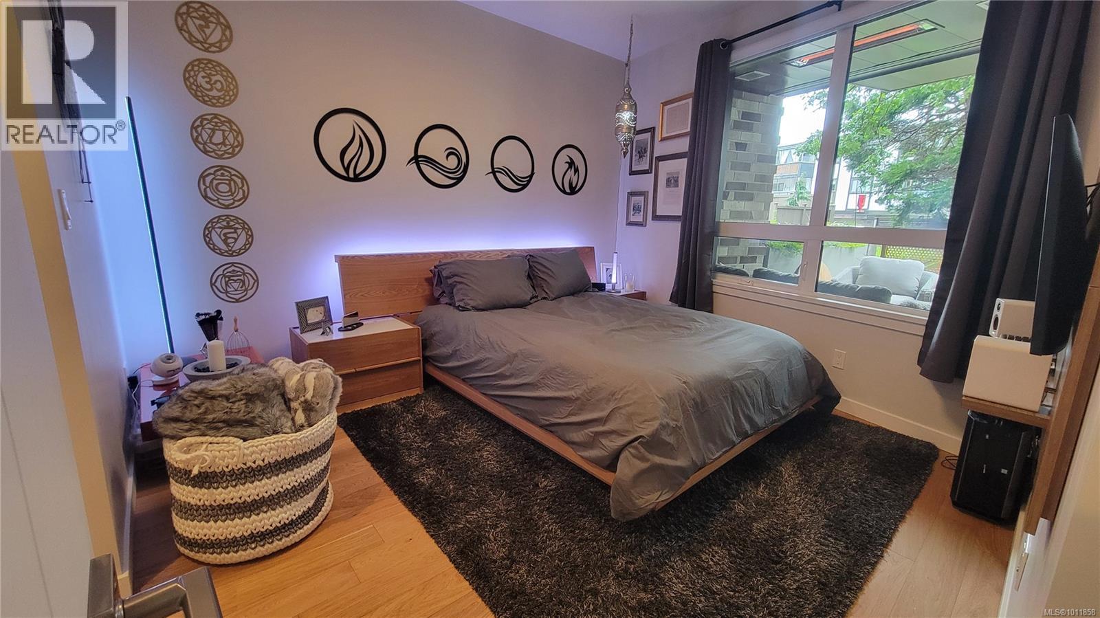 Single Family House for Sale in   Fort St Bellewood Park Victoria 