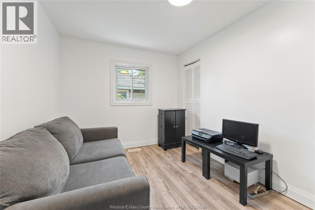 Photo 21 of 145 County Rd 50 W, Harrow ON