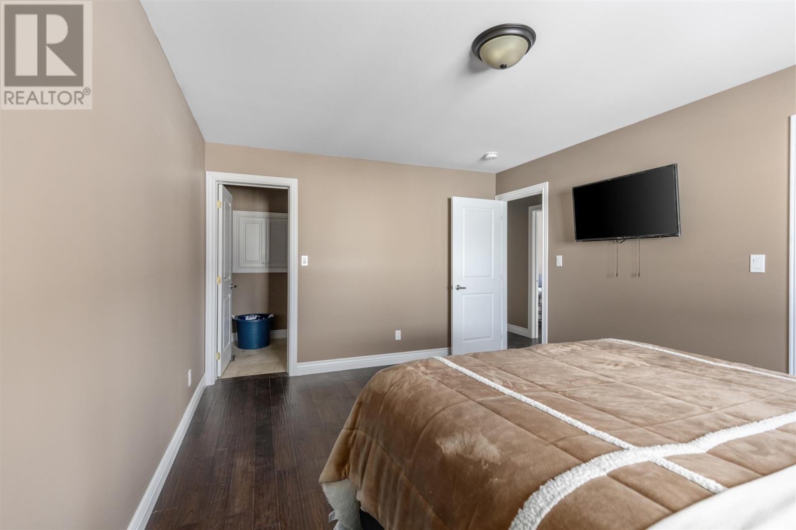 Photo 18 of 39 Saddle Cres, Sault Ste Marie ON
