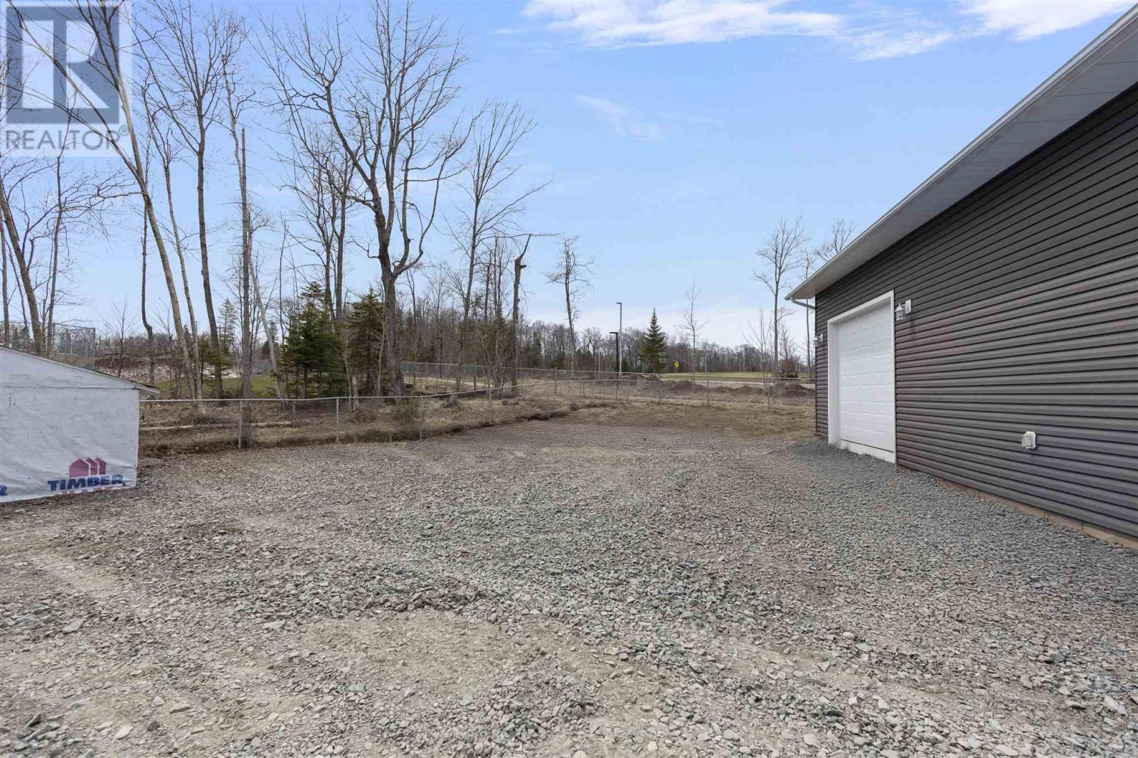 Photo 39 of 39 Saddle Cres, Sault Ste Marie ON