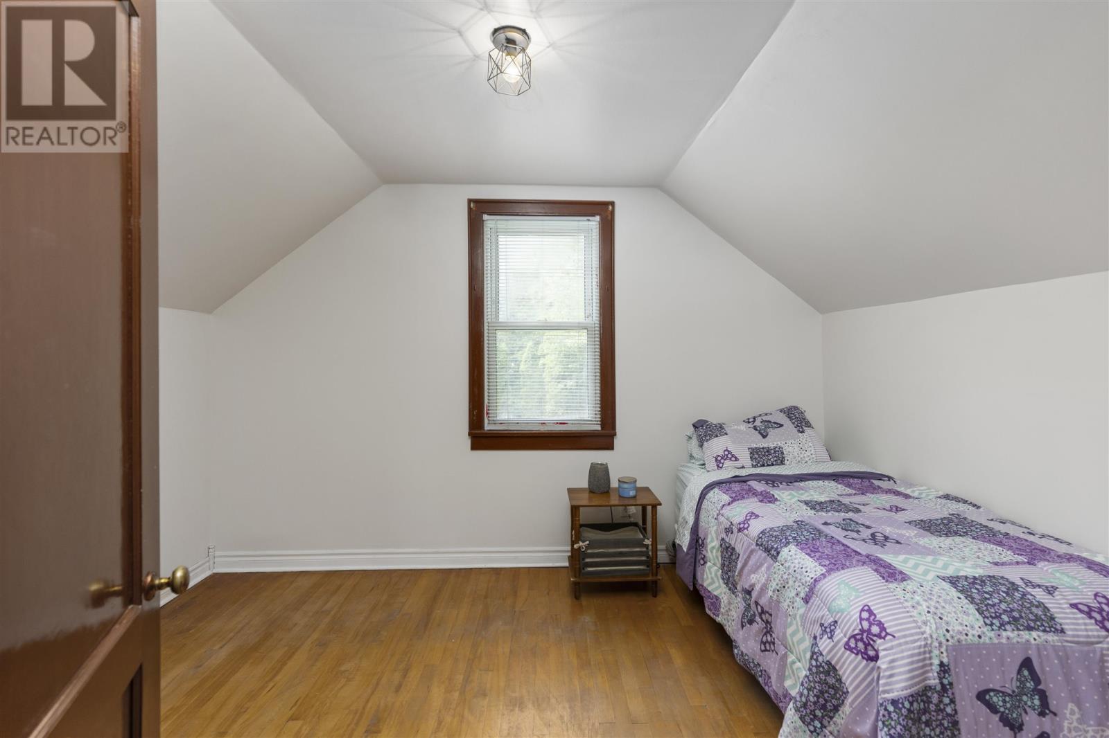 Photo 15 of 615 Sherbourne St, Sault Ste Marie ON