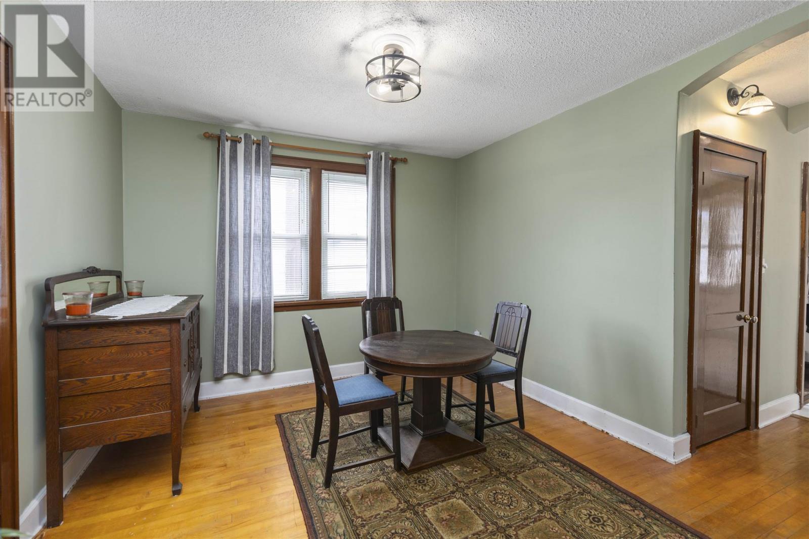 Photo 9 of 615 Sherbourne St, Sault Ste Marie ON