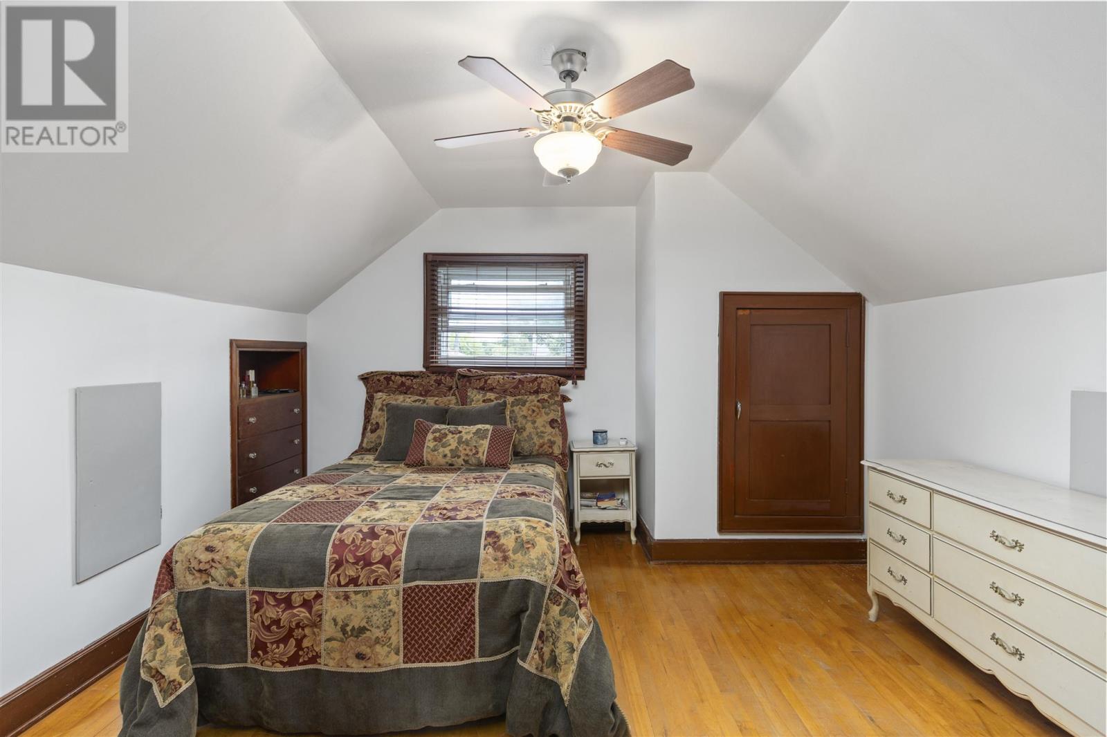Photo 19 of 615 Sherbourne St, Sault Ste Marie ON