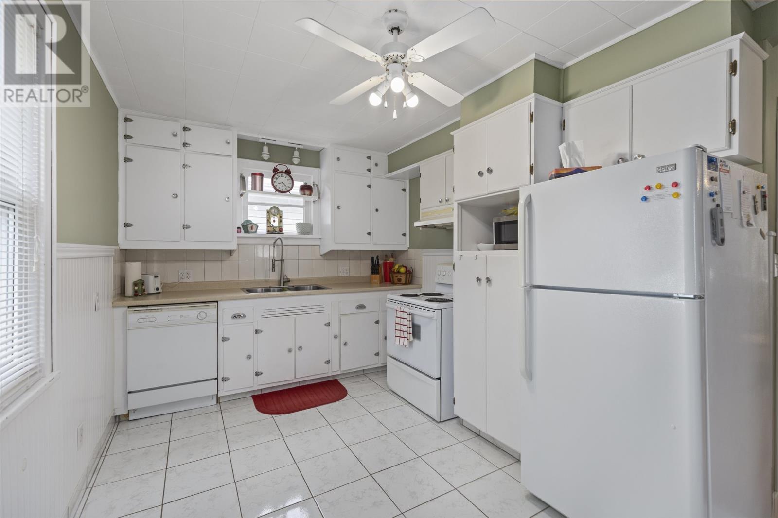 Photo 8 of 615 Sherbourne St, Sault Ste Marie ON