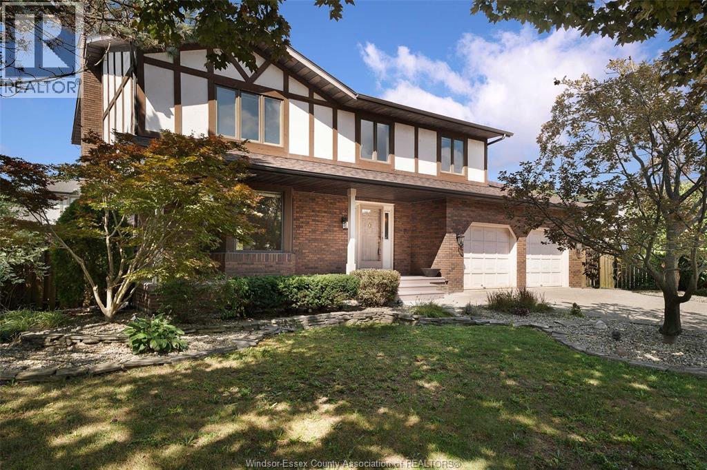 Photo 1 of 294 Hyde Park, Amherstburg ON
