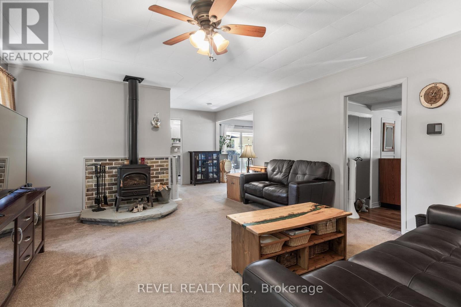 Photo 4 of 643 Balsam Lake Drive, Kawartha Lakes ON