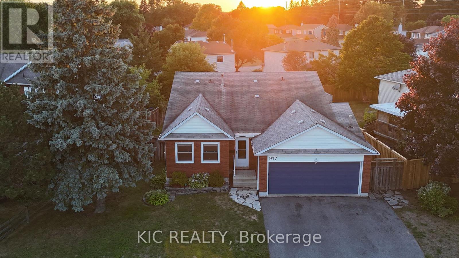 Photo 1 of 917 Chipping Park Boulevard, Cobourg ON