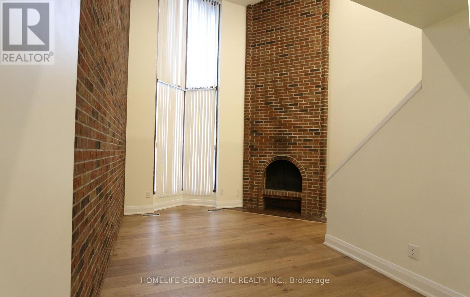 Photo 10 of 30 A Mcgill Street, Toronto ON