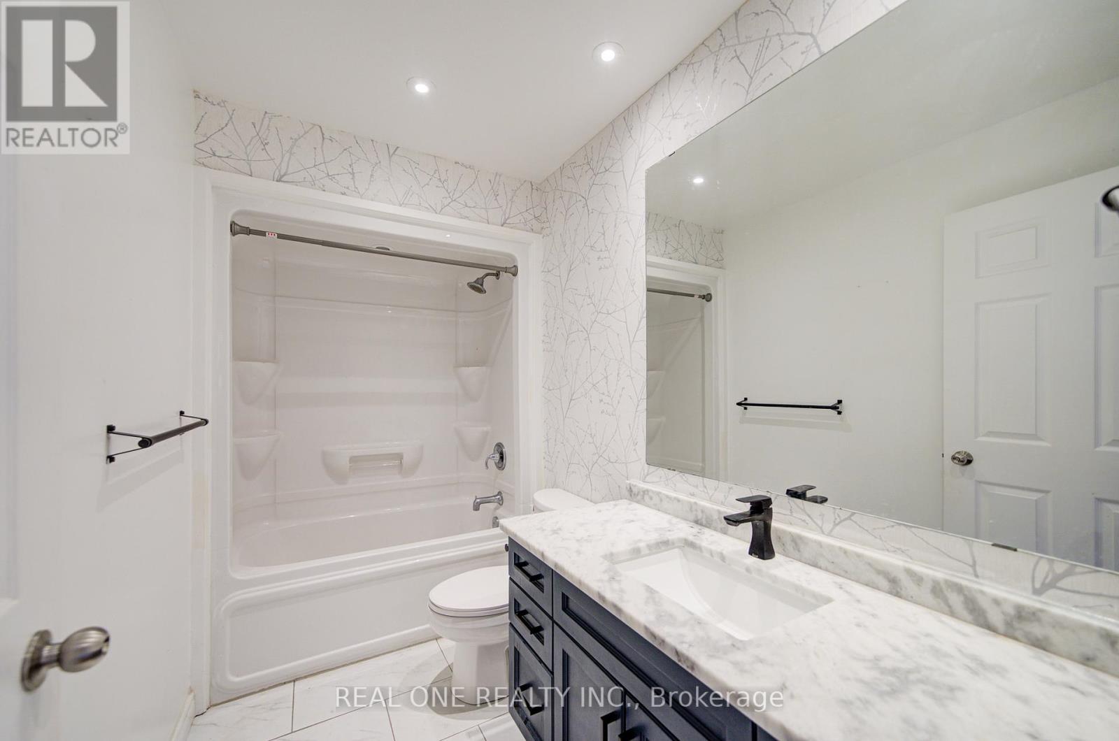 Photo 23 of 105 Milroy Drive, Peterborough North ON