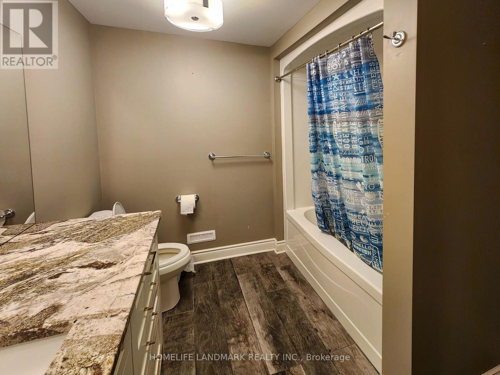 Single Family House Bungalow for Sale in  ROBIN RIDGE DRIVE Central Elgin (Belmont) 