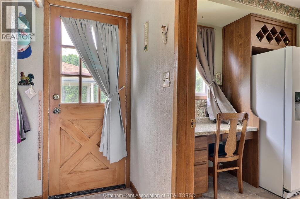 Photo 14 of 42 Willcox Street, Chatham ON