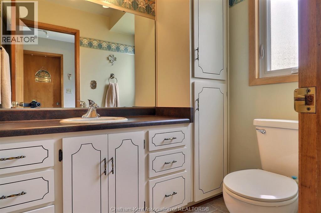 Photo 15 of 42 Willcox Street, Chatham ON