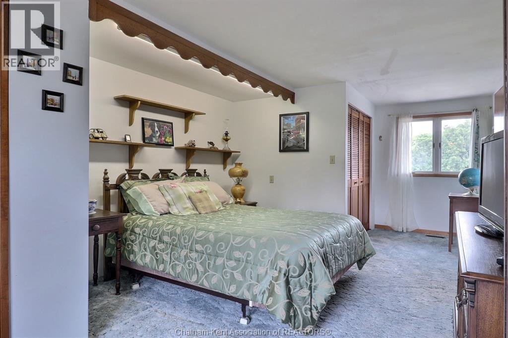 Photo 21 of 42 Willcox Street, Chatham ON