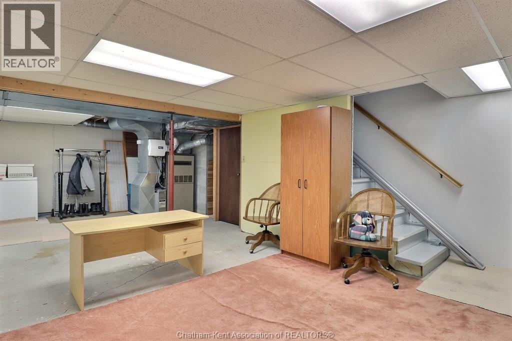 Photo 23 of 42 Willcox Street, Chatham ON