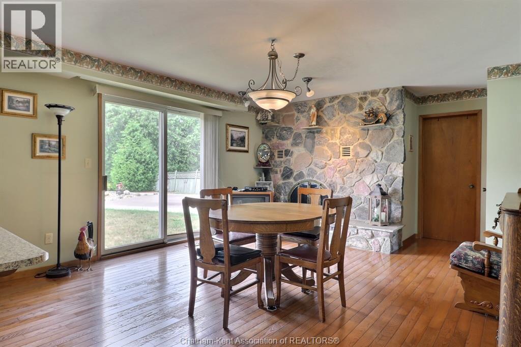 Photo 7 of 42 Willcox Street, Chatham ON
