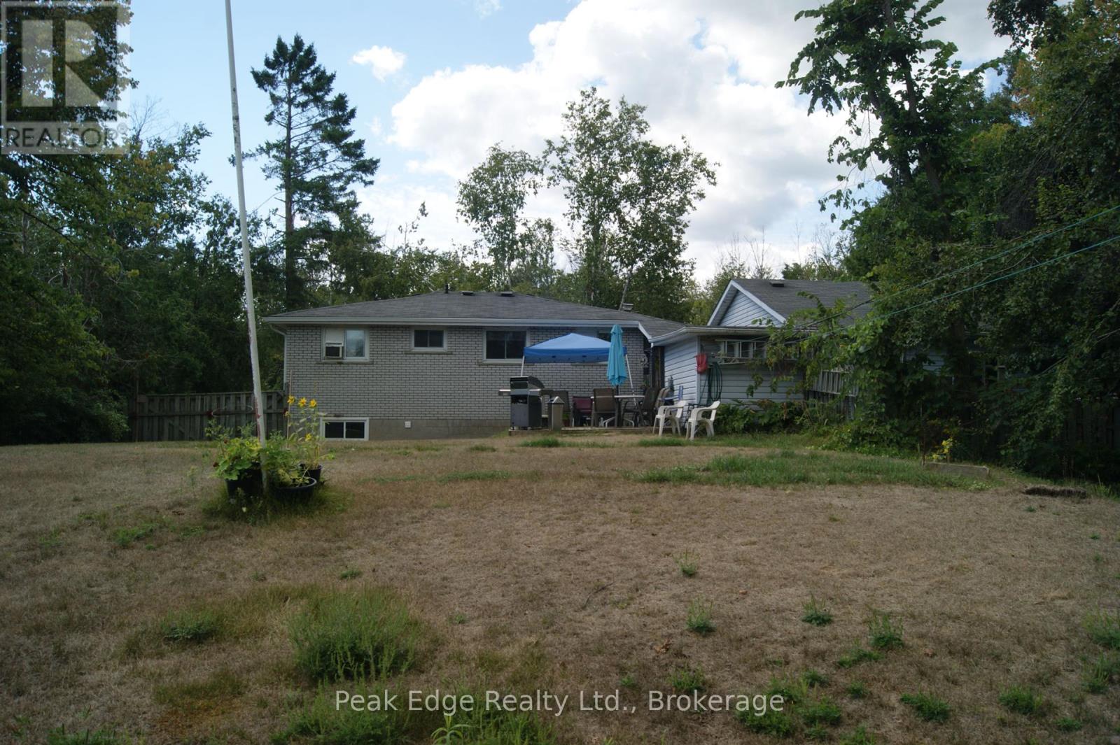Photo 10 of 669 10th Line S, Oromedonte ON