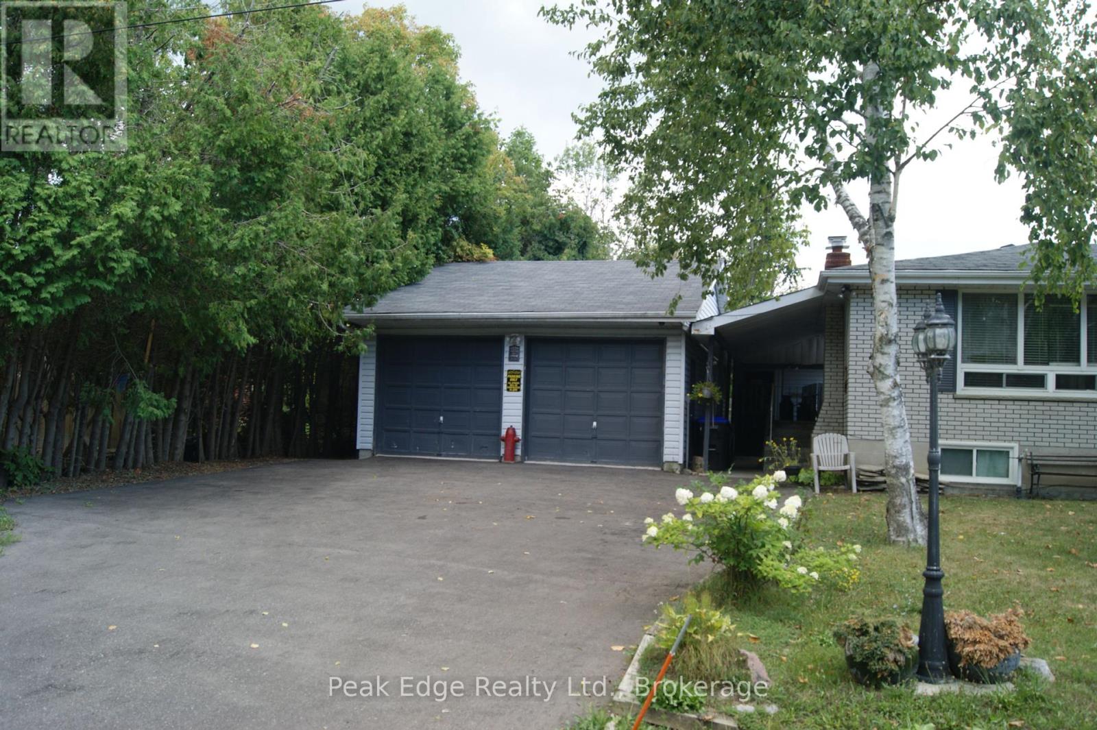 Photo 3 of 669 10th Line S, Oromedonte ON