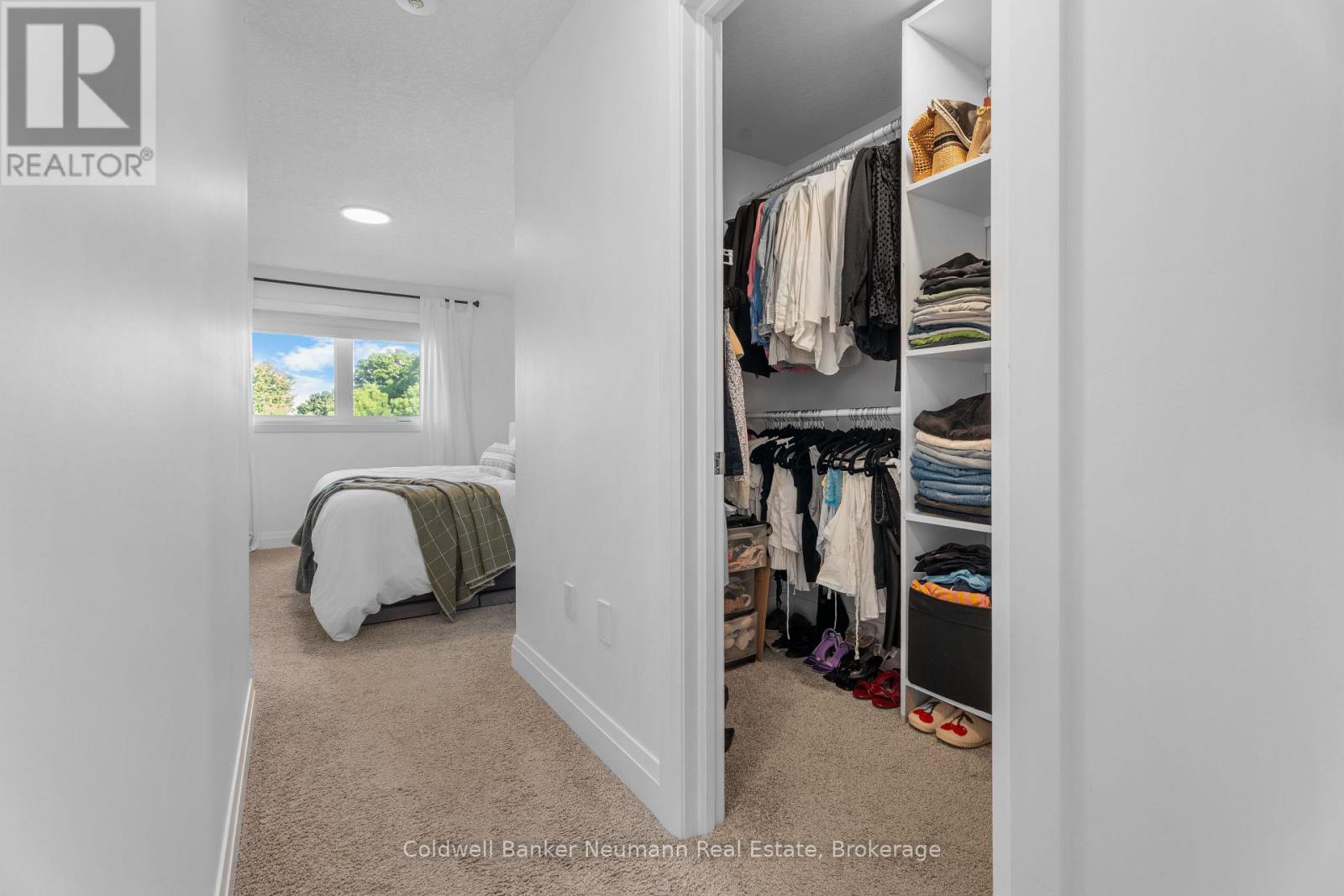 Photo 19 of 43 York Street E, Centre Wellington ON