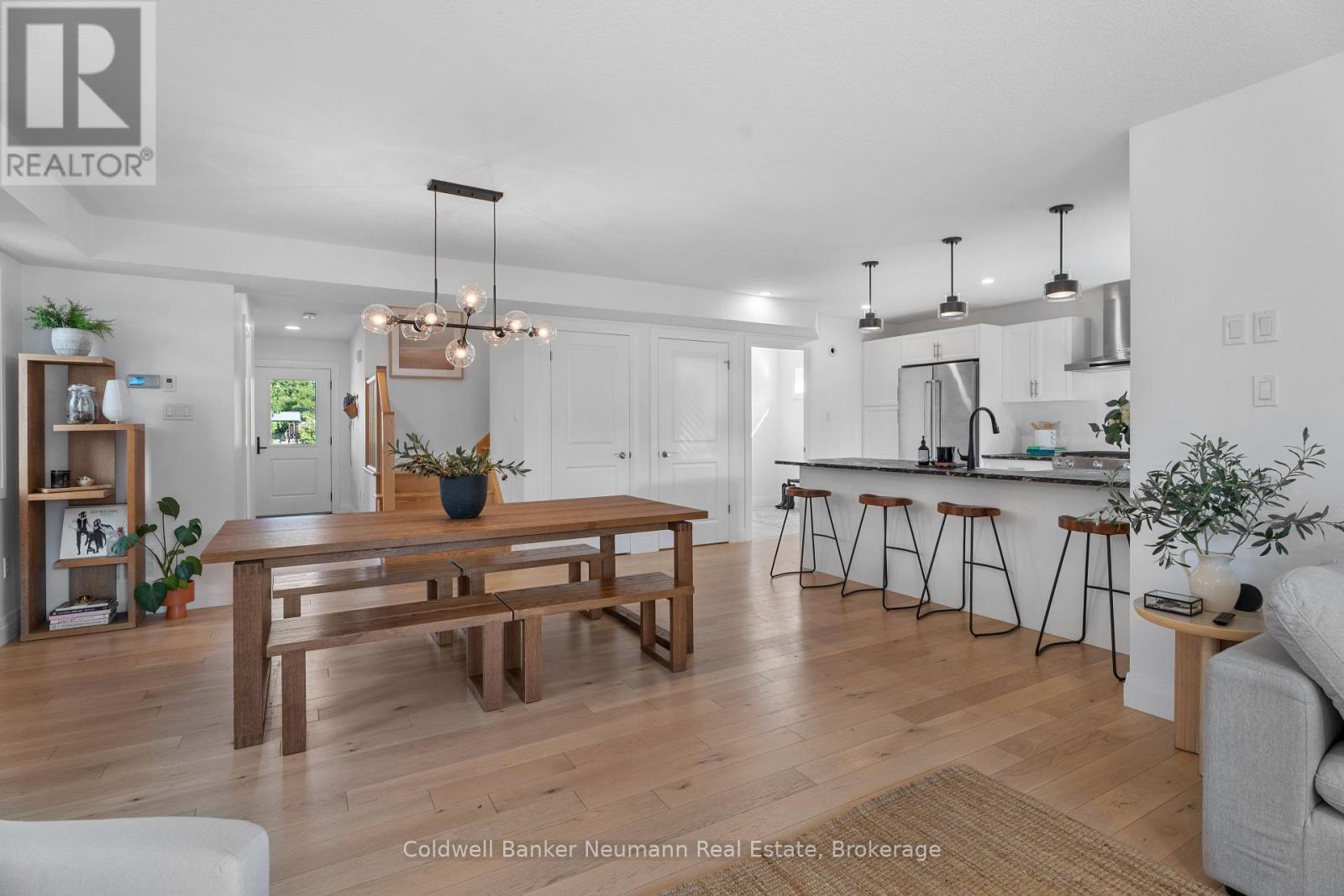 Photo 8 of 43 York Street E, Centre Wellington ON