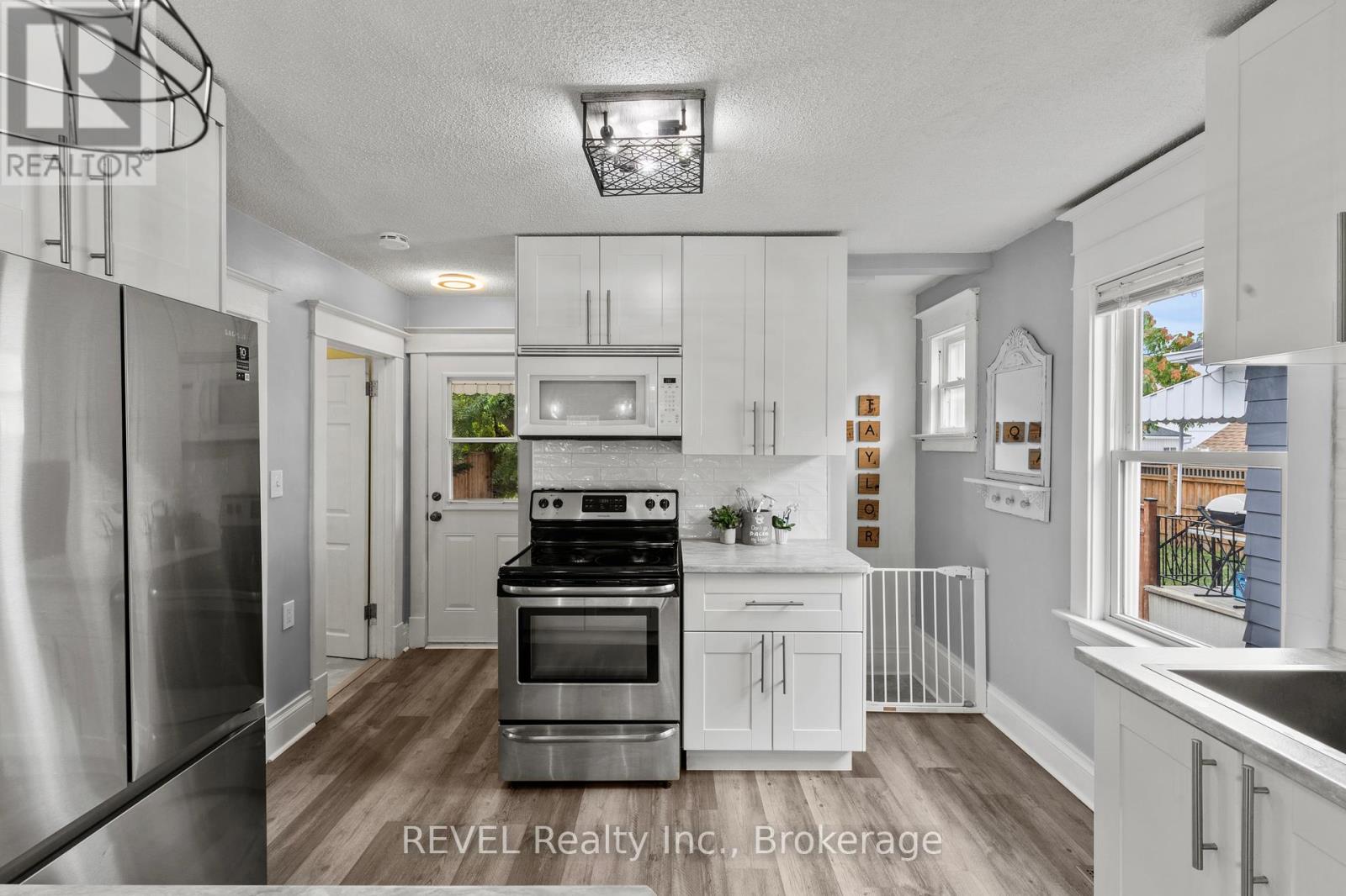 Photo 25 of 45 Mcghie Street, St Catharines ON