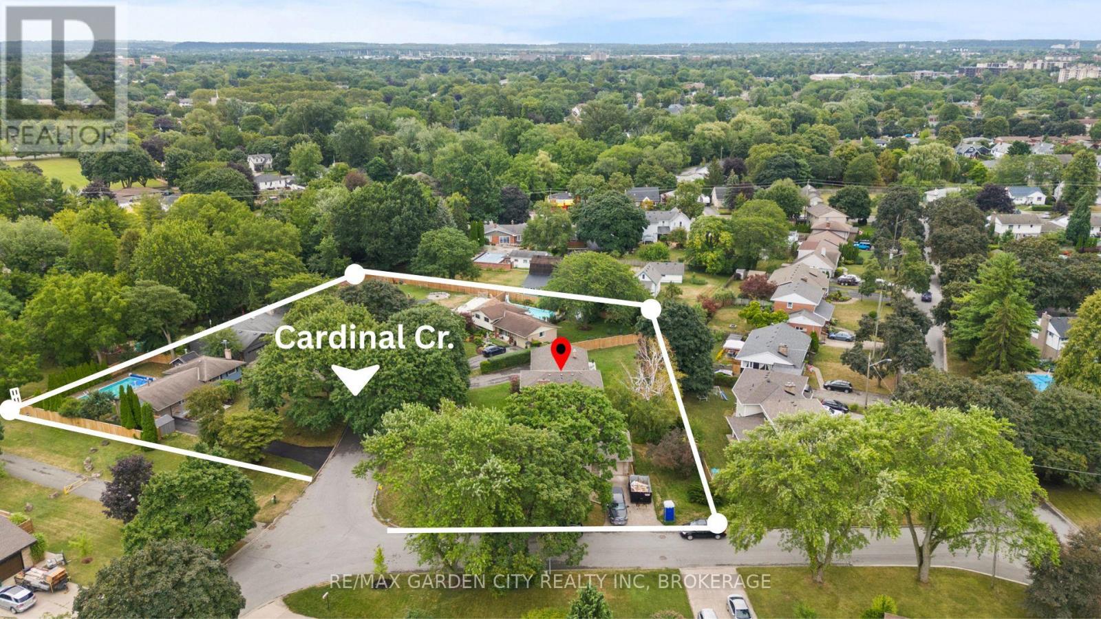Photo 43 of 3 Cardinal Circle, St Catharines ON