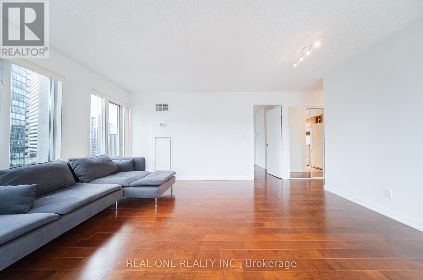 Photo 7 of 2404 210 Victoria Street, Toronto ON