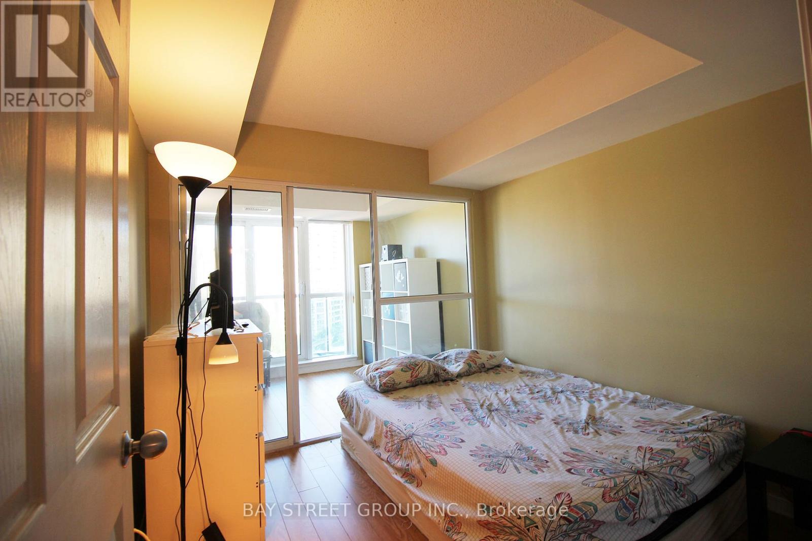 Photo 12 of 1512 30 Harrison Garden Boulevard, Toronto ON