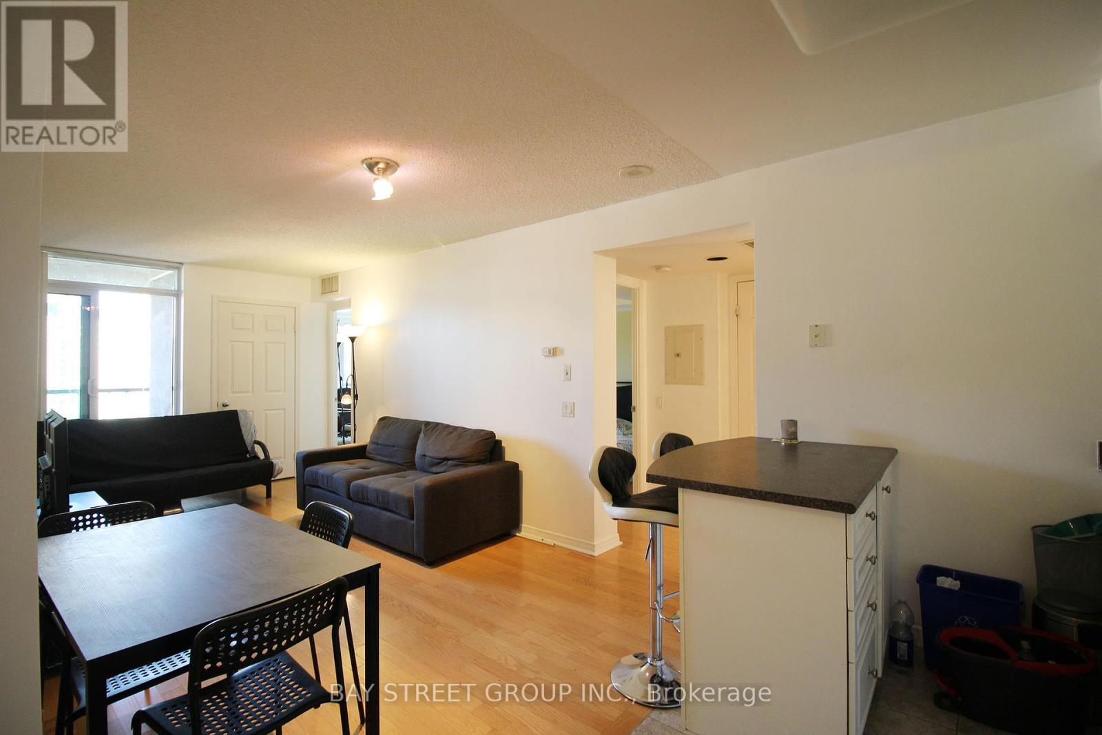 Photo 16 of 1512 30 Harrison Garden Boulevard, Toronto ON