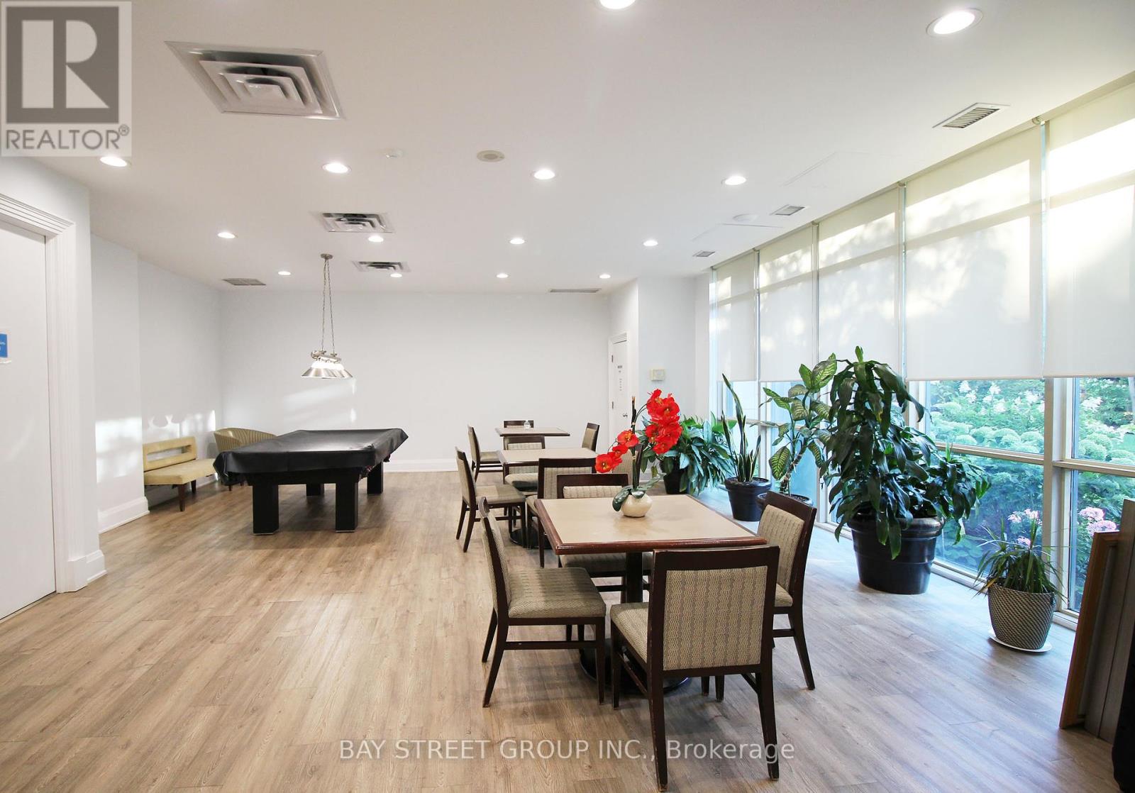 Photo 3 of 1512 30 Harrison Garden Boulevard, Toronto ON