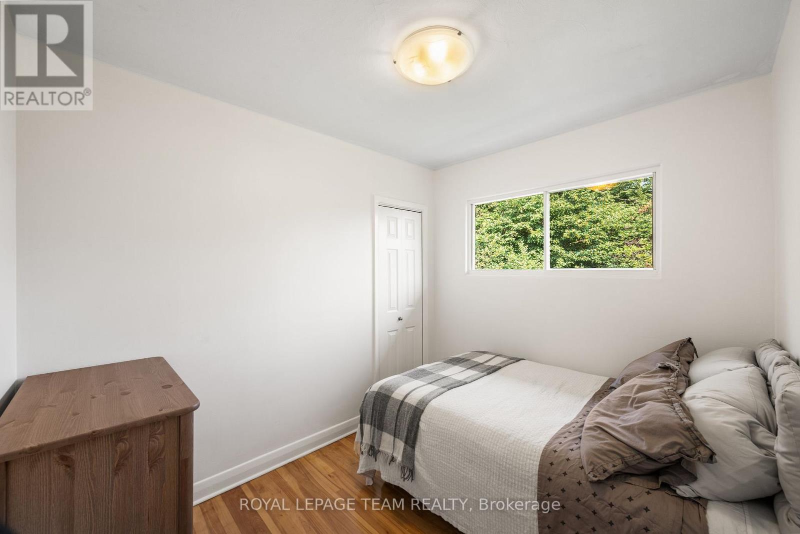 Photo 21 of 2391 Cheshire Road, Ottawa ON