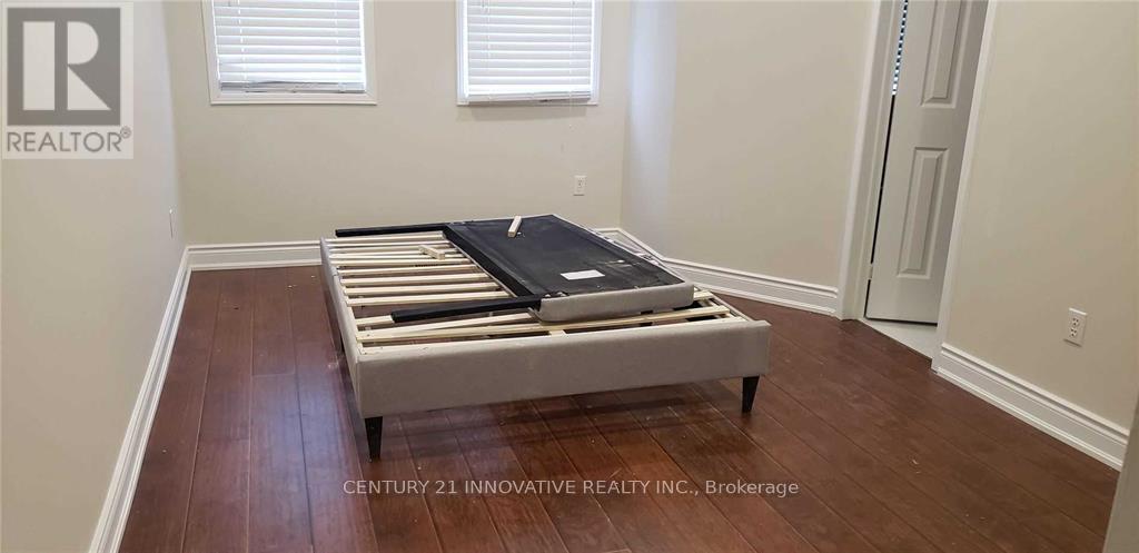 Photo 21 of Upper 32 Yellowood Circle, Vaughan ON