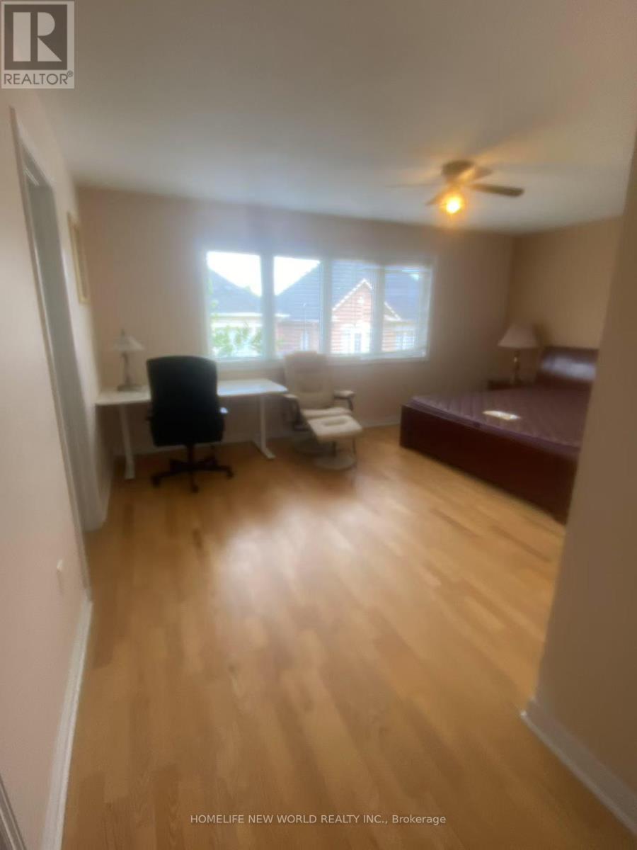 Photo 18 of 5 Rivington Avenue, Vaughan ON
