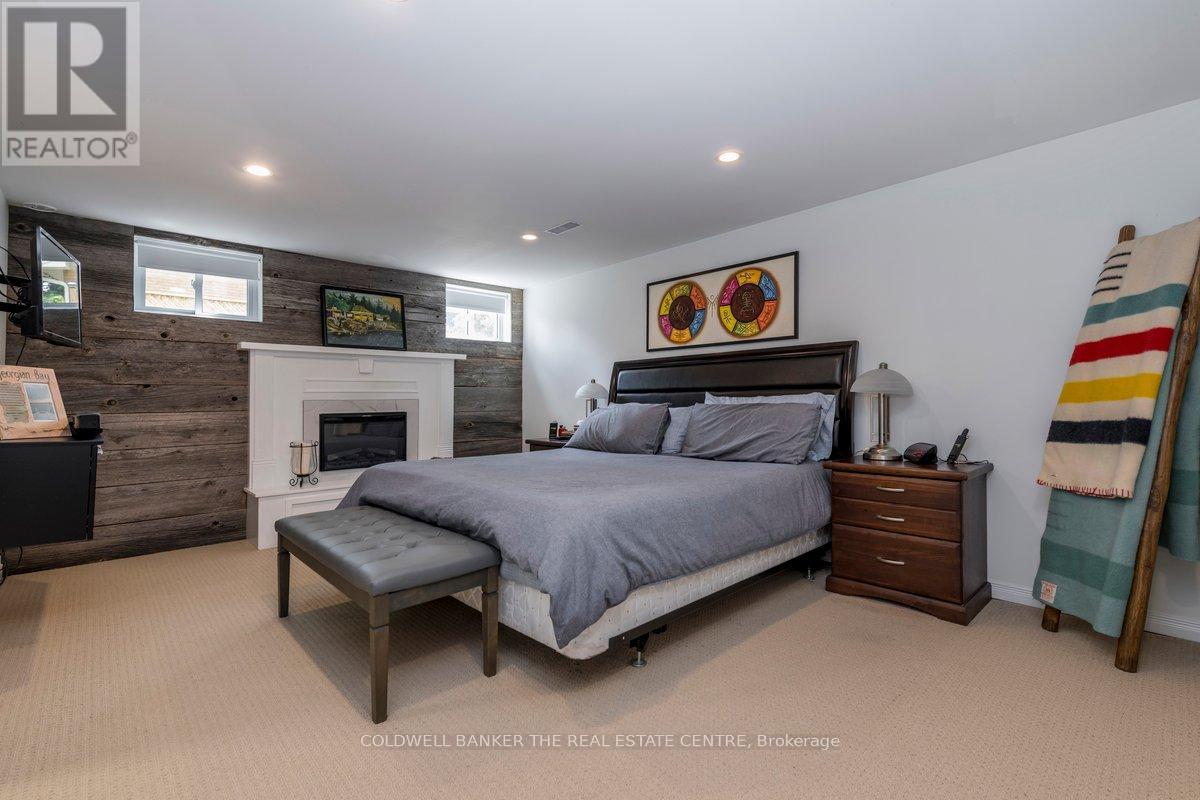 Photo 14 of 204 Park Street, Orillia ON