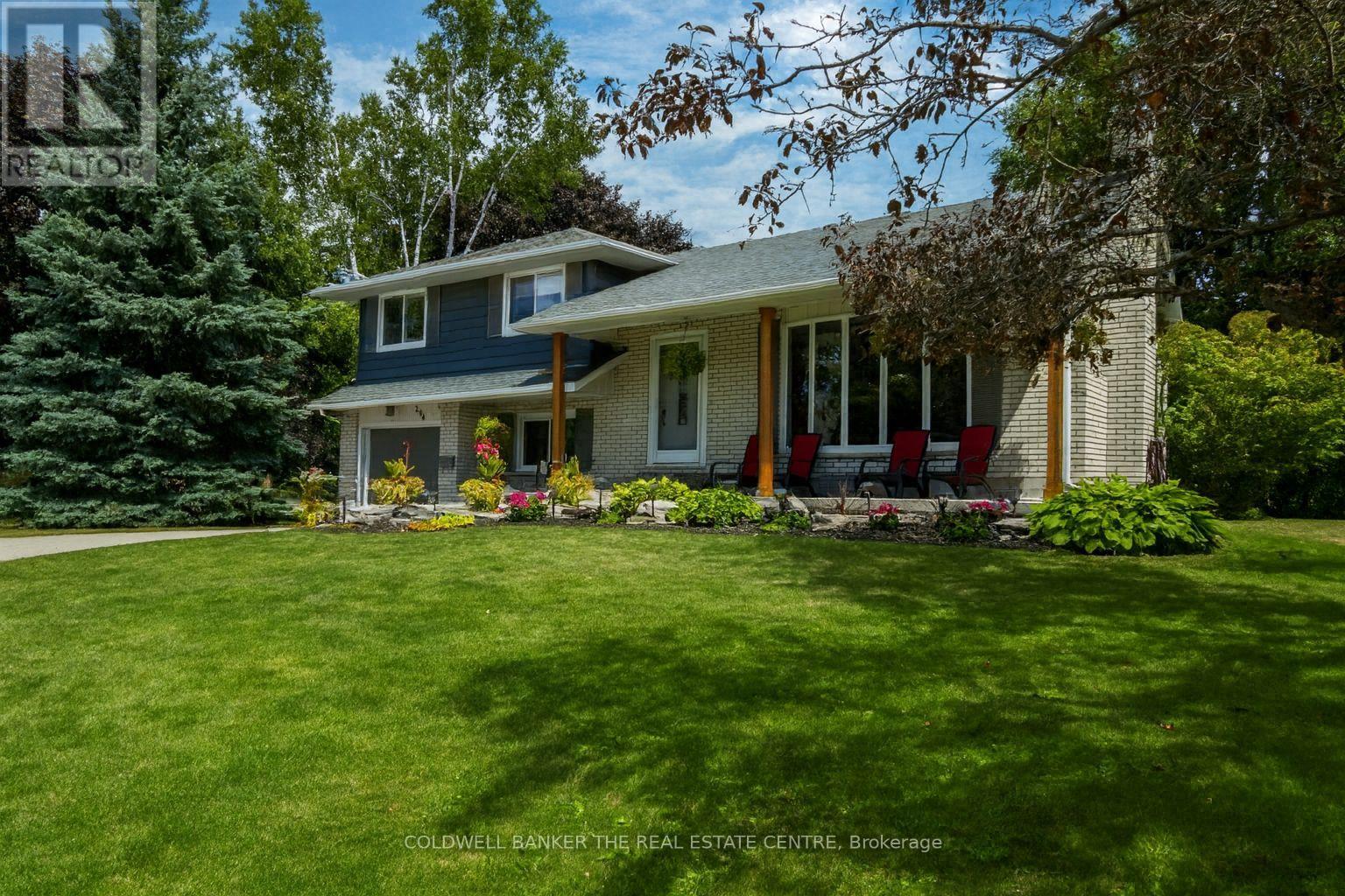Photo 17 of 204 Park Street, Orillia ON